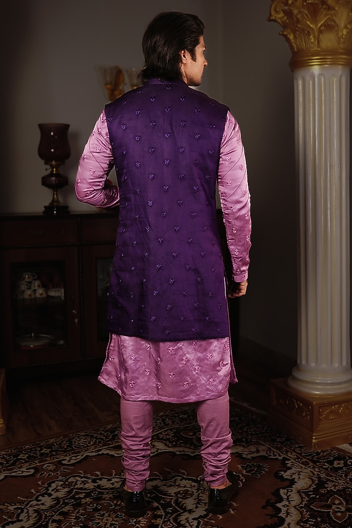 Onion Pink Raw Silk Kurta Set With Jacket by YAJY By Aditya Jain at Pernia's Pop Up Shop