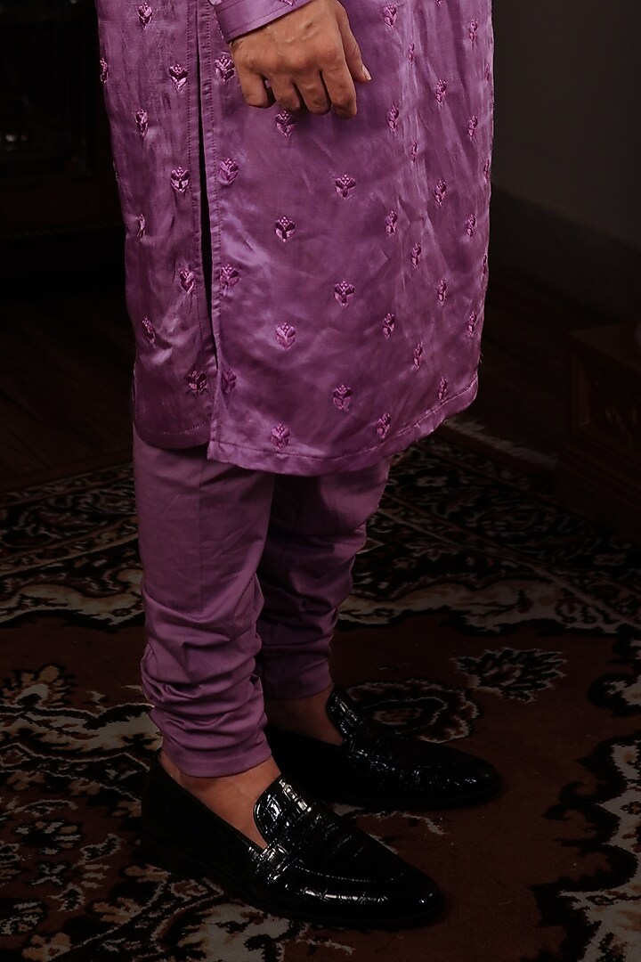 Onion Pink Raw Silk Kurta Set by YAJY By Aditya Jain at Pernia's Pop Up Shop