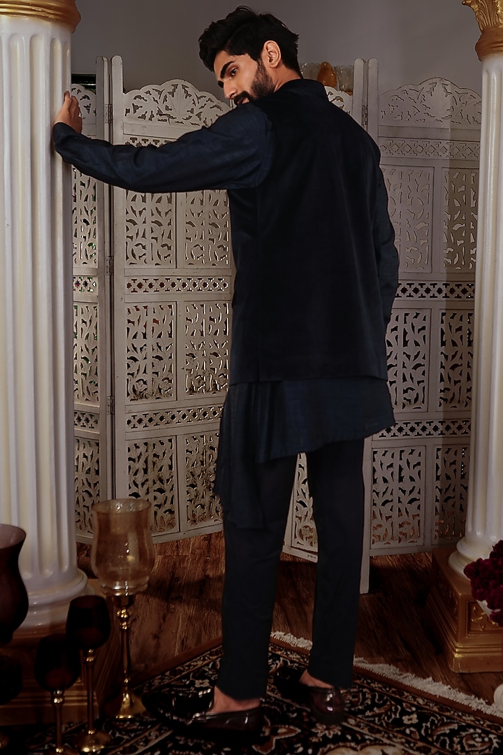 Midnight Blue Silk Bundi Jacket by YAJY By Aditya Jain at Pernia's Pop Up Shop