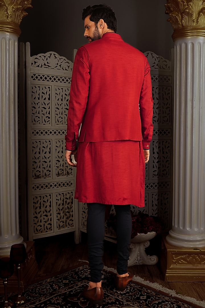 Cherry Red Silk Hand Embroidered Bundi Jacket Set by YAJY By Aditya Jain at Pernia's Pop Up Shop