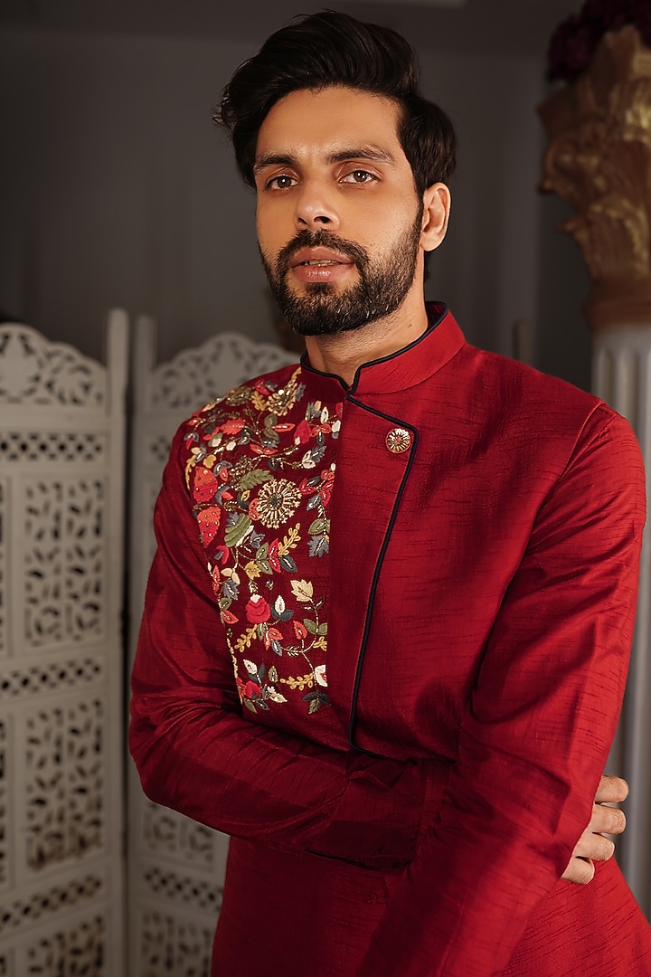 Cherry Red Silk Hand Embroidered Bundi Jacket Set by YAJY By Aditya Jain at Pernia's Pop Up Shop