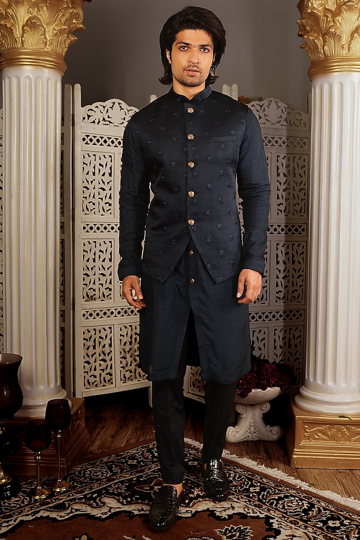 Midnight Blue Silk Bundi Jacket With Kurta Set by YAJY By Aditya Jain