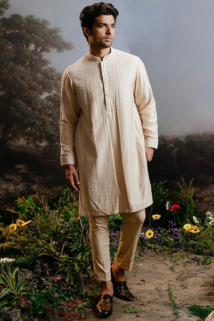 Ivory Silk Resham Embroidered Kurta Set by YAJY By Aditya Jain