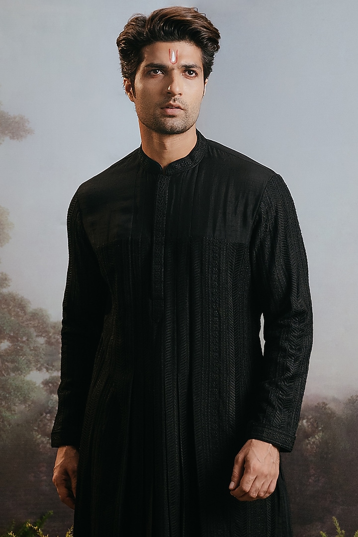 Black Silk Resham Embroidered Kalidar Kurta Set by YAJY By Aditya Jain at Pernia's Pop Up Shop