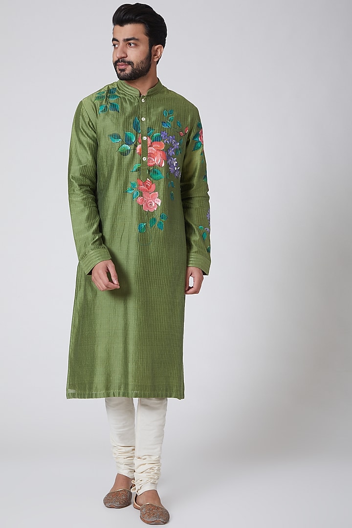 Mehendi Green Silk Floral Printed Kurta by YAJY By Aditya Jain at Pernia's Pop Up Shop
