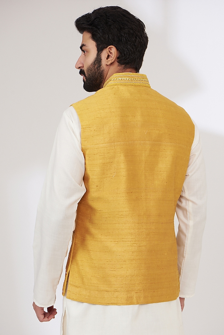 Mustard Yellow Raw Silk Embroidered Nehru Jacket by Yashodhara Men at  Pernia's Pop Up Shop