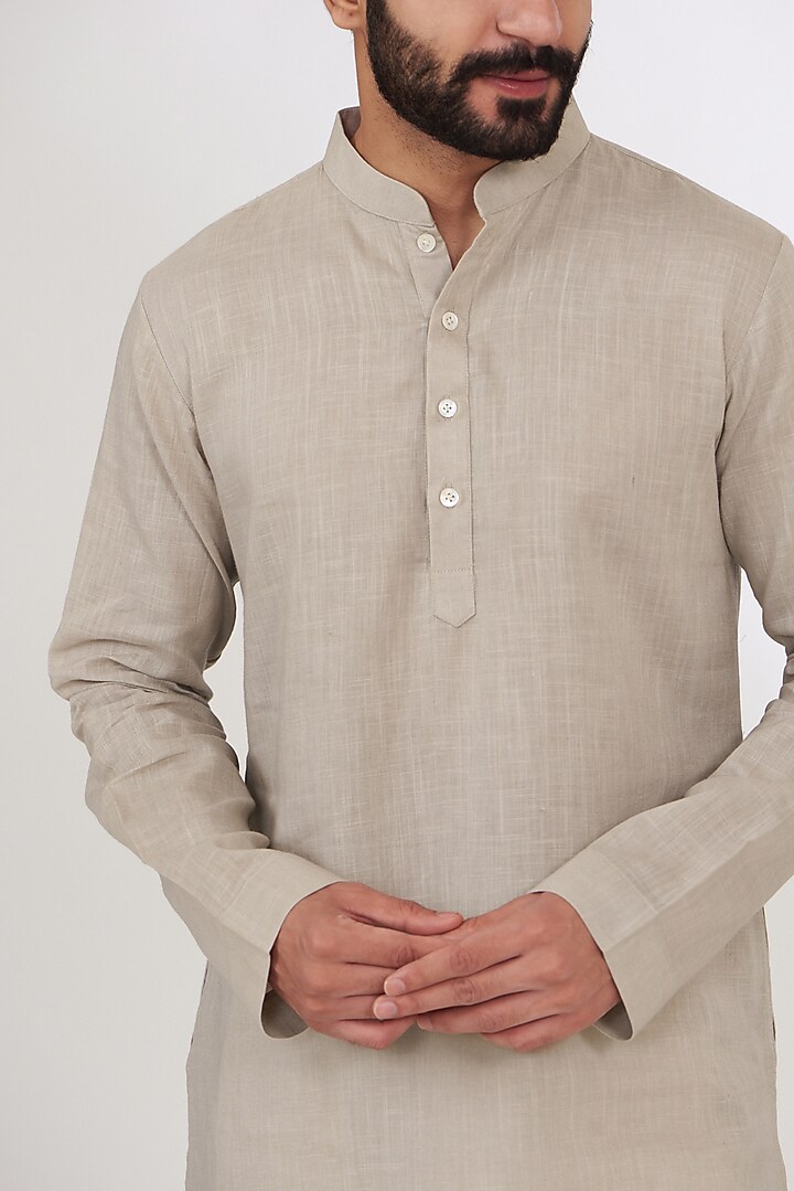Grey Cotton Linen Kurta by Yashodhara Men at Pernia's Pop Up Shop