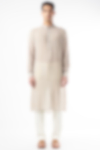 Grey Cotton Silk Kurta by Yashodhara Men at Pernia's Pop Up Shop