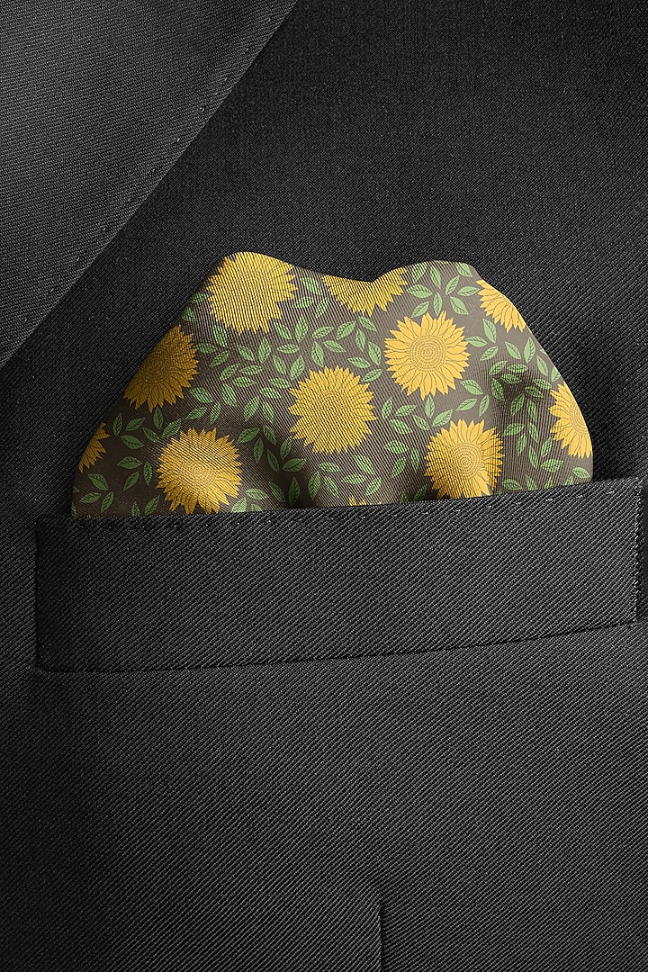 Yellow Printed Pocket Square by Yashodhara Men at Pernia's Pop Up Shop