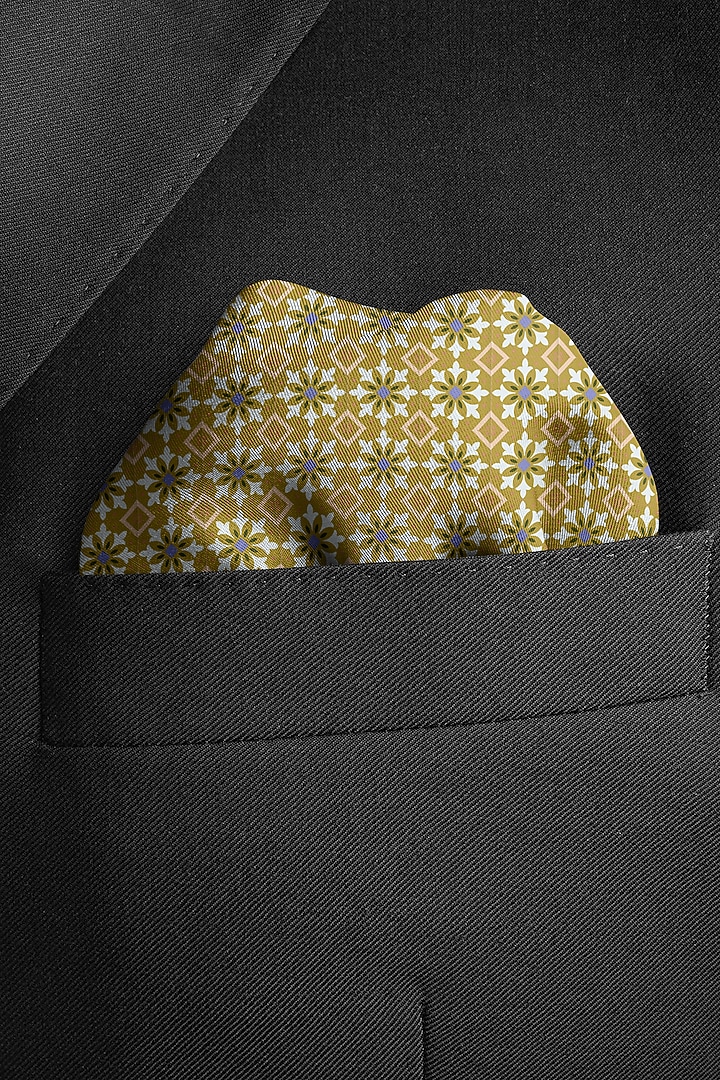 Green & Yellow Printed Pocket Square by Yashodhara Men at Pernia's Pop Up Shop