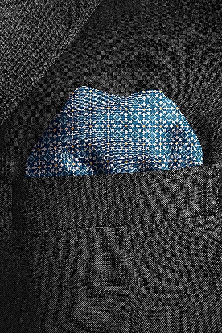 Purple & Blue Printed Pocket Square by Yashodhara Men at Pernia's Pop Up Shop