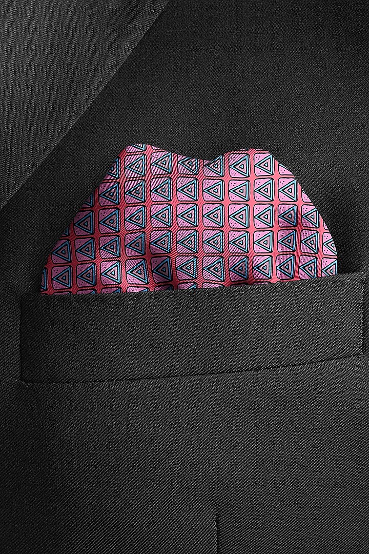 Light Pink Printed Pocket Square by Yashodhara Men at Pernia's Pop Up Shop