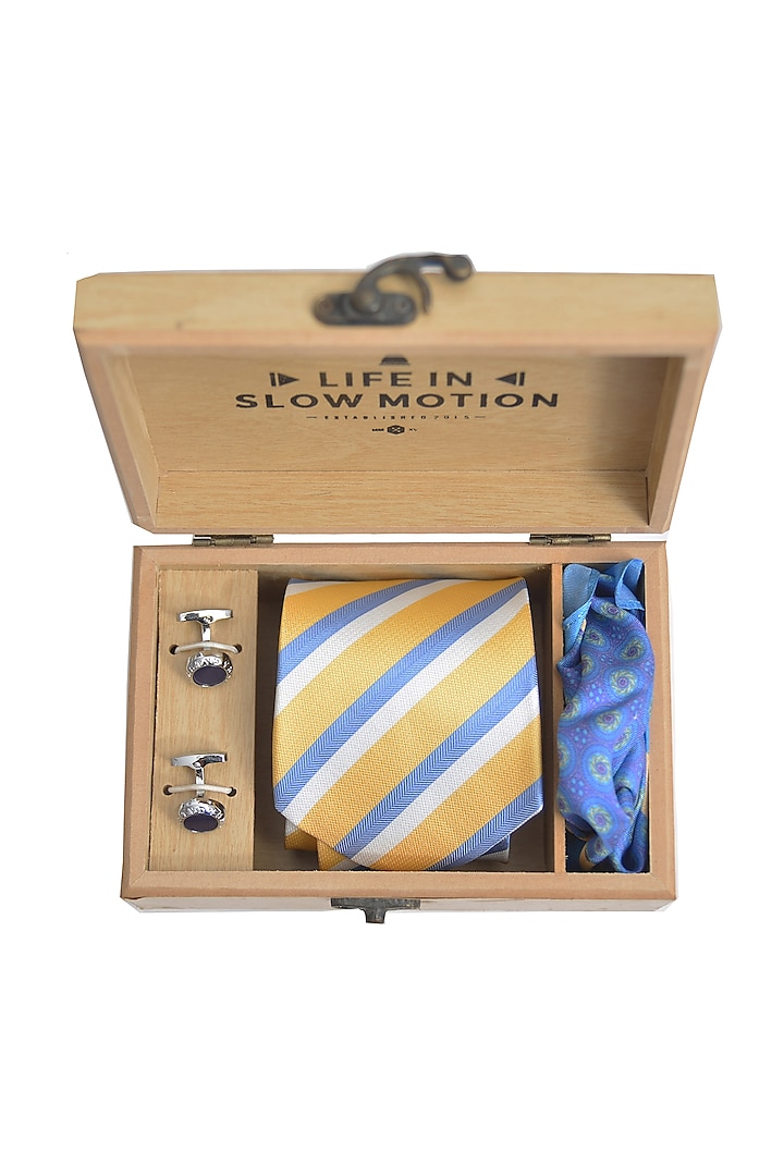 Yellow & Blue Tie & Pocket Square Gift Set by Yashodhara Men