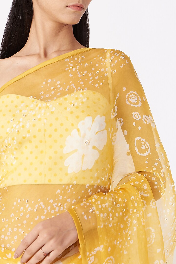 Yellow Floral Printed Party Wear Saree Set by Yam India at Pernia's Pop Up Shop
