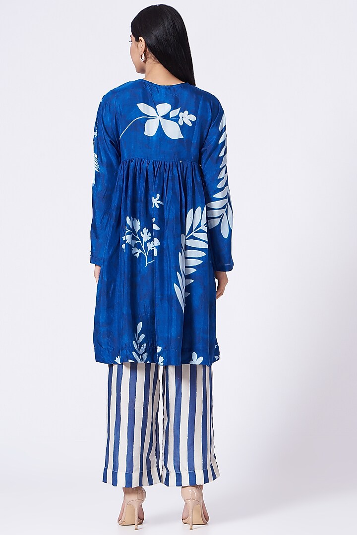 Cobalt Blue Hand Painted Kurta Set With Scarf by Yam India at Pernia's Pop Up Shop