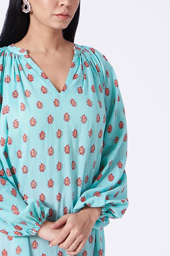 Sky Blue Embroidered Kurta Set With Scarf by Yam India at Pernia's Pop Up Shop