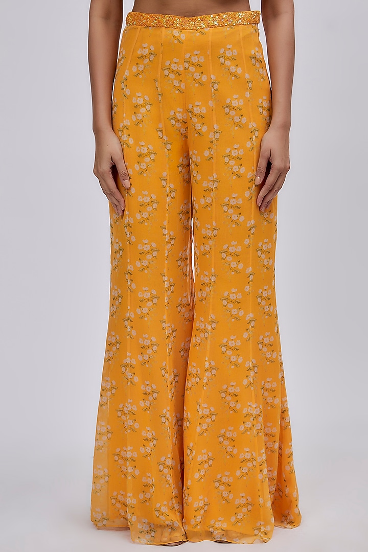 Kesar Raw Silk & Chiffon Printed Cape Set by Yashodhara at Pernia's Pop Up Shop
