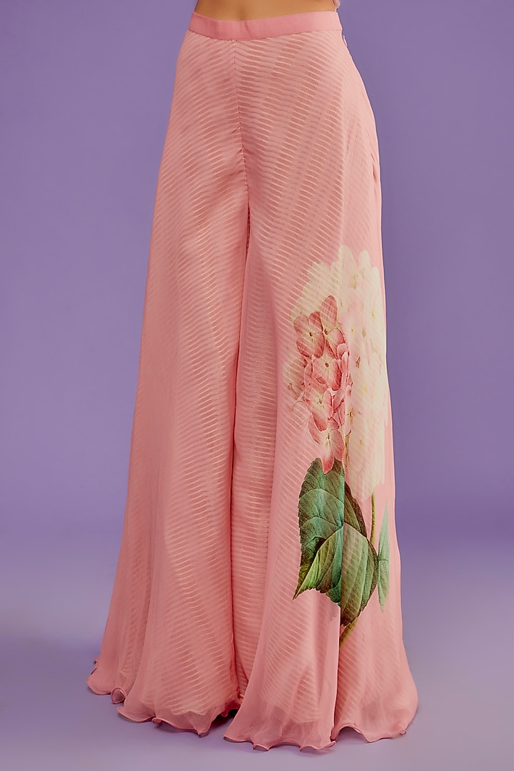 Blush Pink Raw Silk & Chiffon Kurta Set by Yashodhara at Pernia's Pop Up Shop