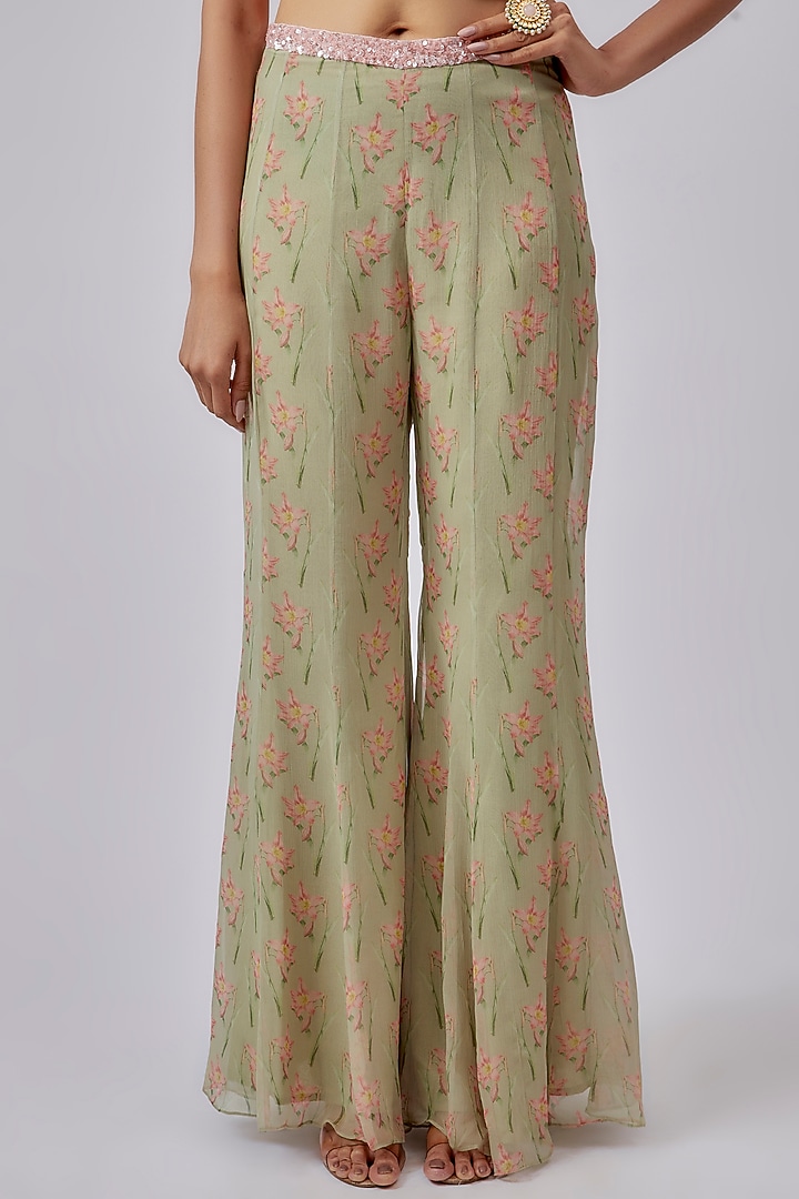 Leaf Green Chiffon Printed Cape Set by Yashodhara at Pernia's Pop Up Shop