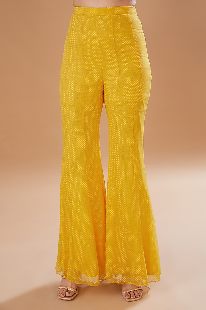 Yellow Raw Silk Embroidered Kurta Set by Yashodhara at Pernia's Pop Up Shop
