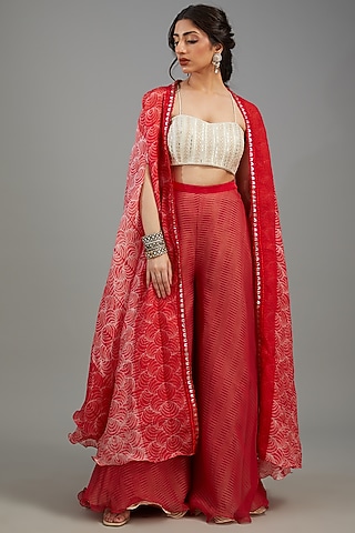 Red Organza Embroidered Shibori Cape Set by Yashodhara