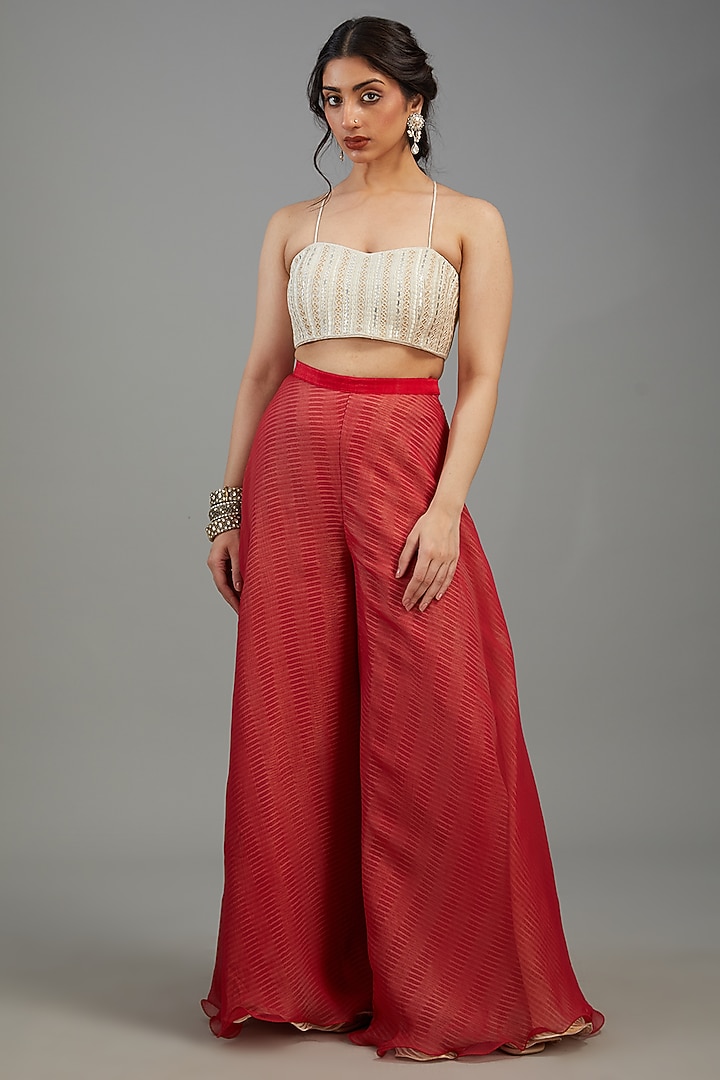 Red Organza Embroidered Shibori Cape Set by Yashodhara at Pernia's Pop Up Shop