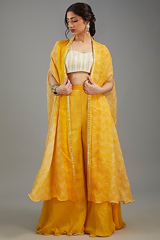 Yellow Organza Shibori Cape Set by Yashodhara
