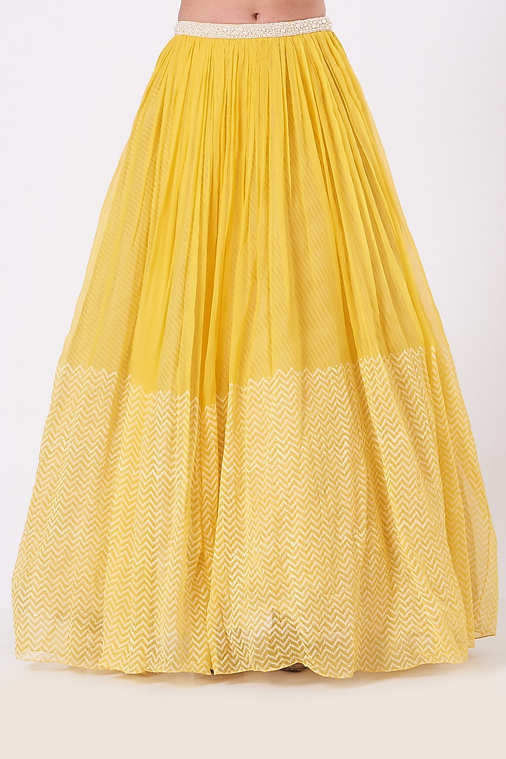 Yellow Raw Silk Printed Wedding Lehenga Set by Yashodhara at Pernia's Pop Up Shop