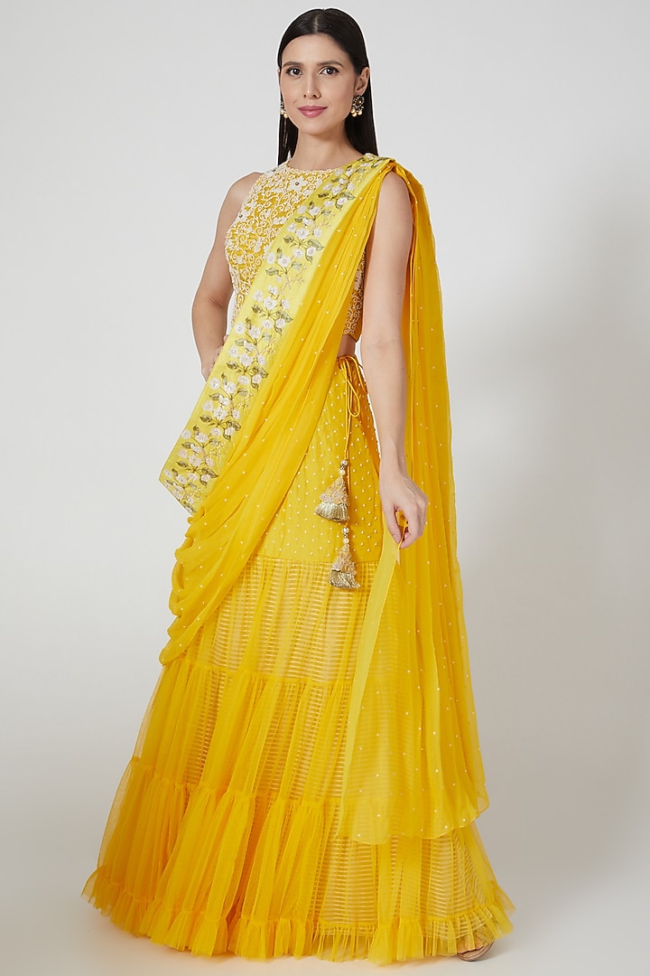 Yellow Organza & Net Printed Jacket Wedding Lehenga Set by Yashodhara at Pernia's Pop Up Shop