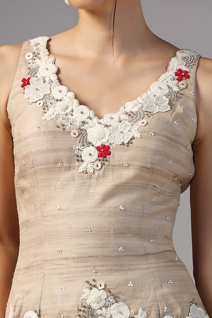 Beige Tussar Embroidered Kurta Set by Yashodhara at Pernia's Pop Up Shop