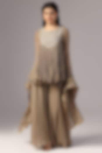 Sienna Raw Silk Embroidered Kurta Set by Yashodhara at Pernia's Pop Up Shop