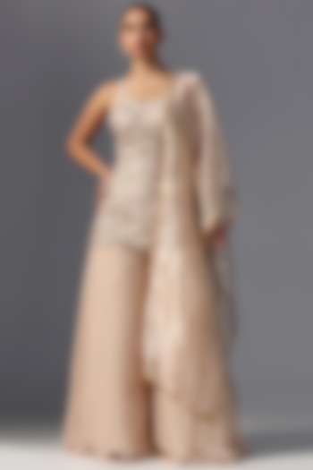 Dull Pink Raw Silk Embroidered Kurta Set by Yashodhara at Pernia's Pop Up Shop