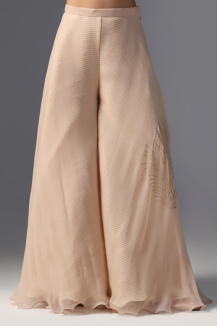 Dull Pink Raw Silk Embroidered Kurta Set by Yashodhara at Pernia's Pop Up Shop