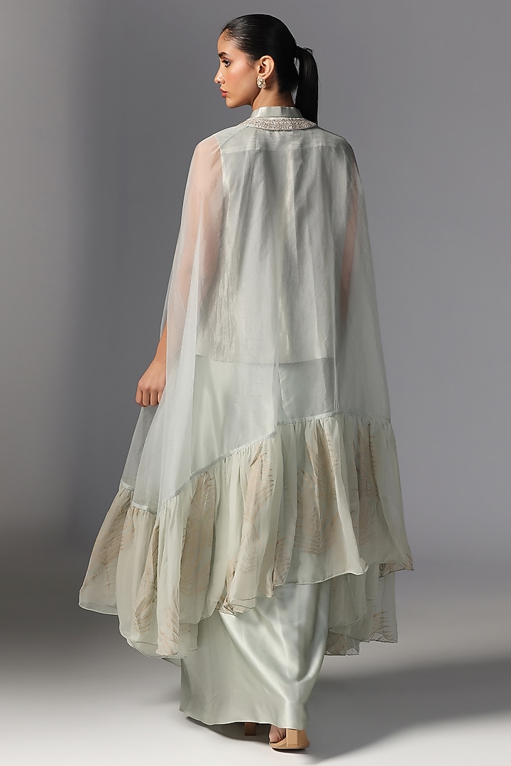 Emerald Green Organza & Chiffon Cape Set by Yashodhara at Pernia's Pop Up Shop