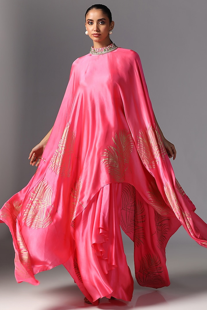 Rani Pink Chamois Satin Embroidered Cape Set by Yashodhara at Pernia's Pop Up Shop