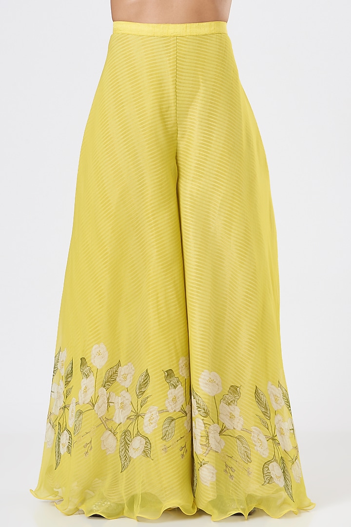 Yellow Dori Embroidered Kurta Set by Yashodhara at Pernia's Pop Up Shop