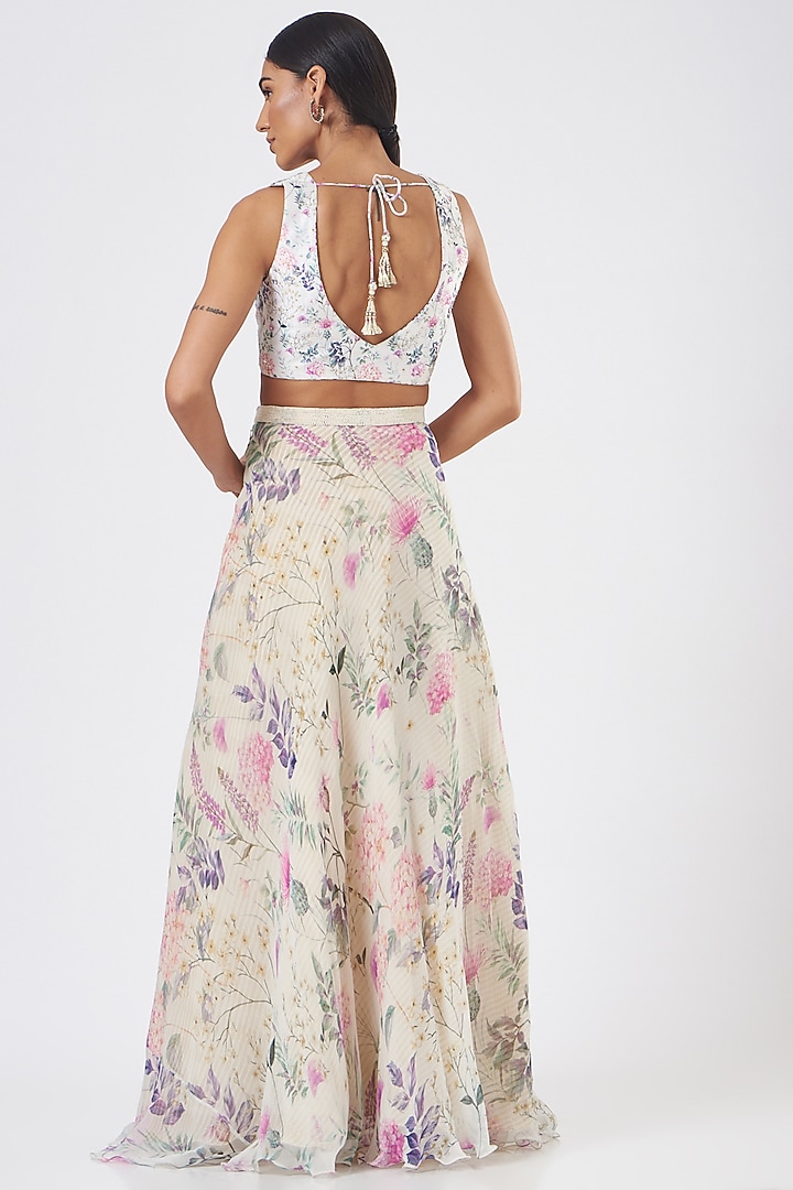 White Chiffon Printed Wedding Lehenga Set by Yashodhara at Pernia's Pop Up Shop