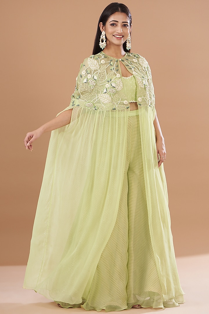 Jade Organza & Raw Silk Embroidered Cape Set by Yashodhara at Pernia's Pop Up Shop