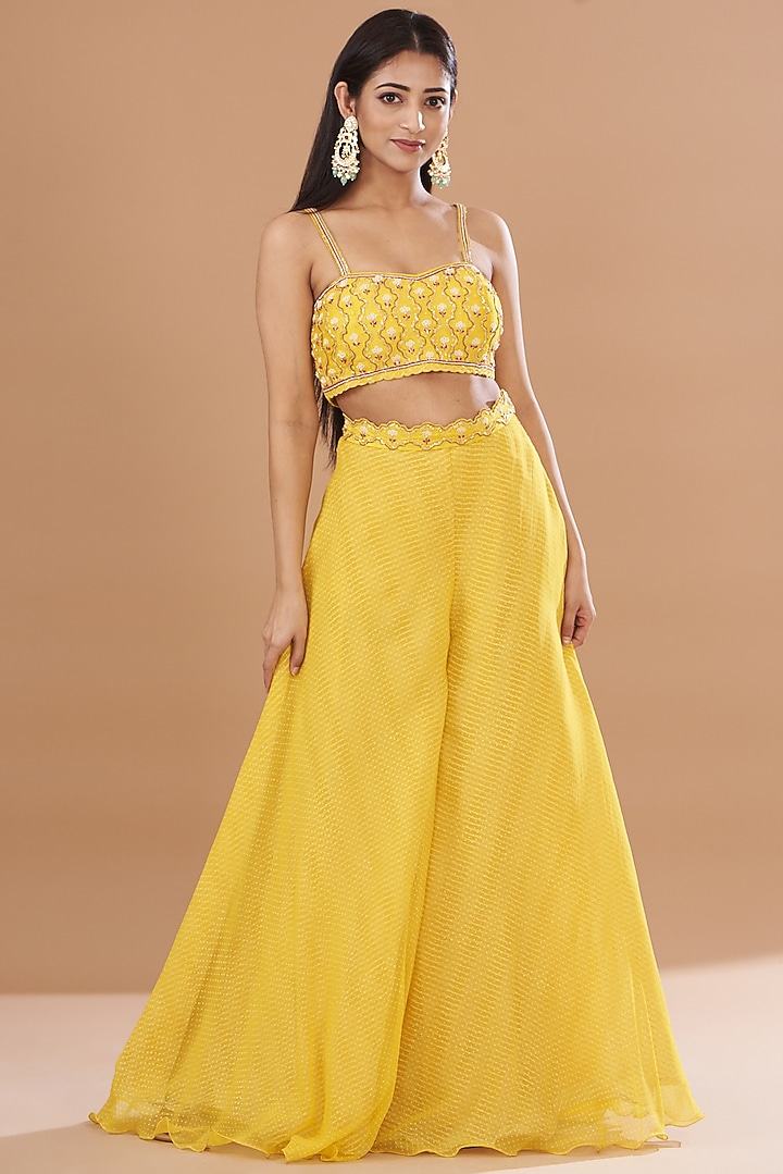 Yellow Organza & Raw Silk Embroidered Cape Set by Yashodhara at Pernia's Pop Up Shop