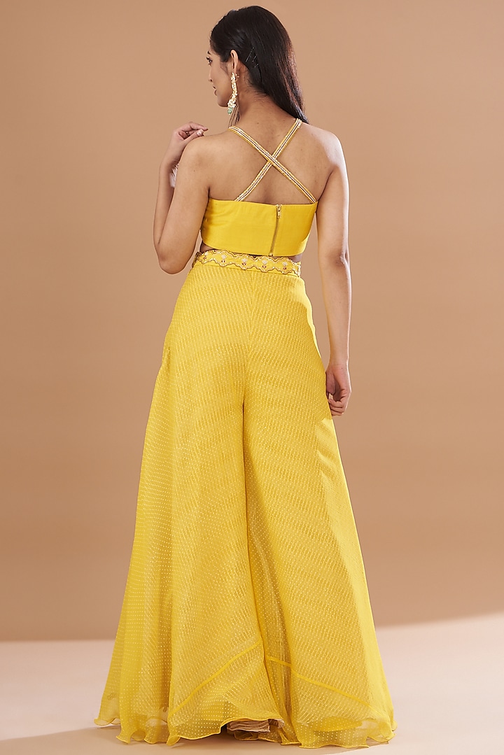 Yellow Organza & Raw Silk Embroidered Cape Set by Yashodhara at Pernia's Pop Up Shop