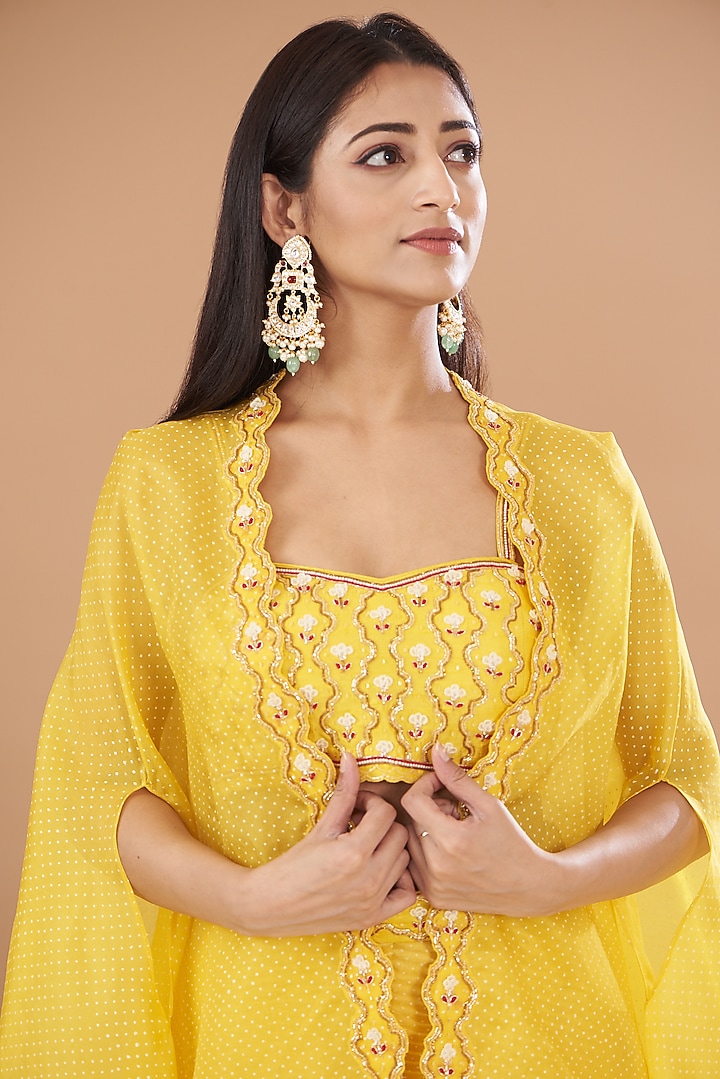 Yellow Organza & Raw Silk Embroidered Cape Set by Yashodhara at Pernia's Pop Up Shop