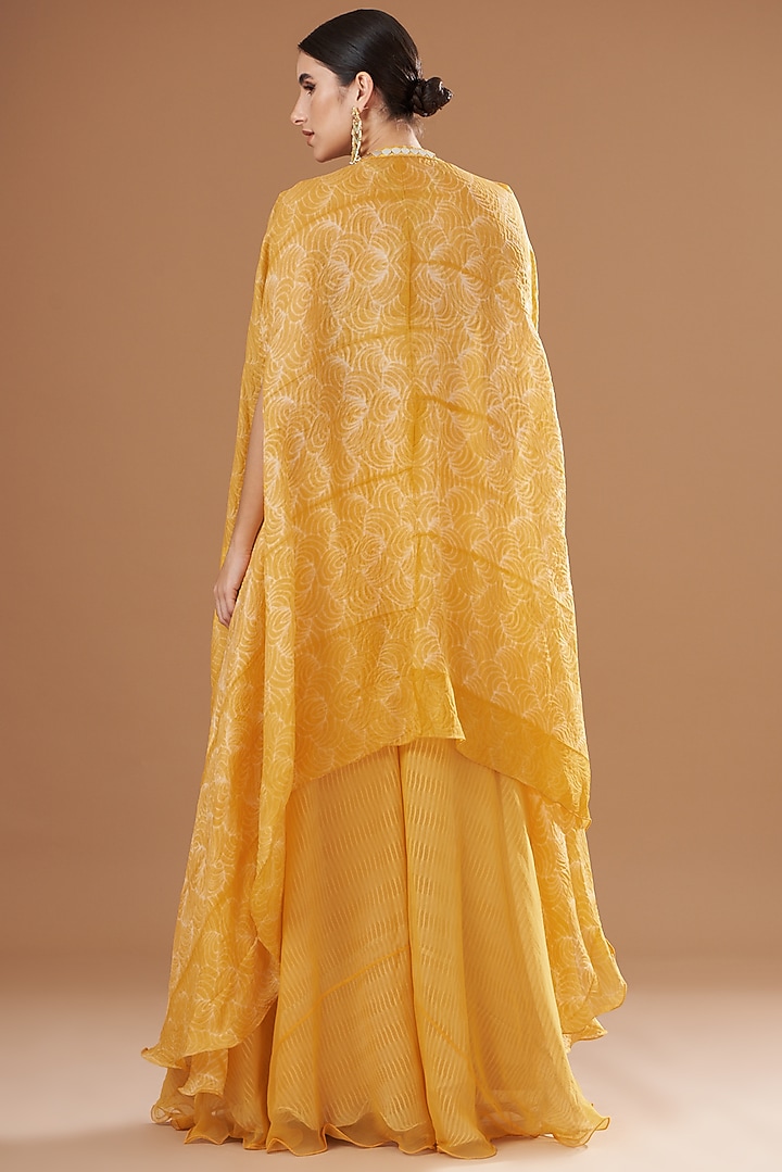 Yellow Shibori Cape Set by Yashodhara at Pernia's Pop Up Shop
