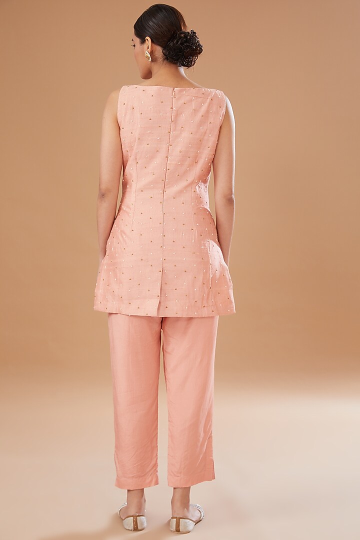 Peach Organza Embroidered Jacket Set by Yashodhara at Pernia's Pop Up Shop