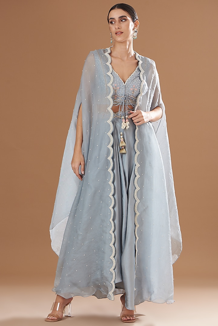 2025's Top 7 Plus Size Wedding Outfits 8 YASC072394 1