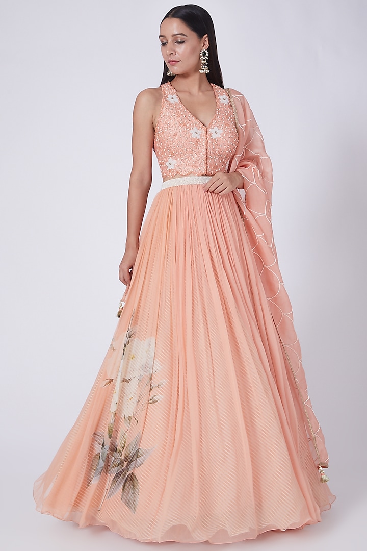 Peach Digital Printed Wedding Lehenga Set by Yashodhara at Pernia's Pop Up Shop