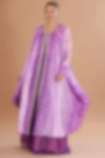 Purple Shibori Cape Set by Yashodhara at Pernia's Pop Up Shop