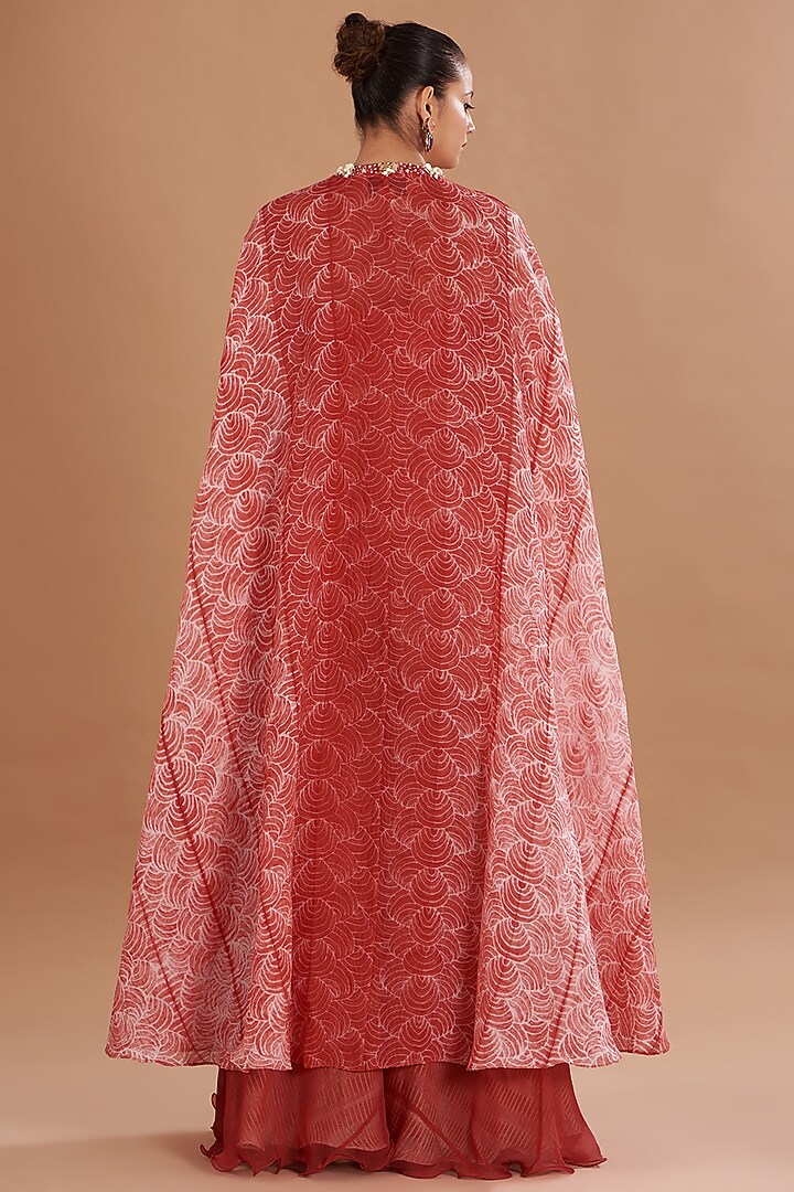 Red Organza Embroidered Shibori Cape Set by Yashodhara at Pernia's Pop Up Shop