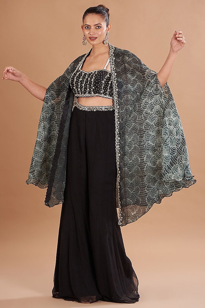 Black Organza & Chiffon Shibori Printed Cape Set by Yashodhara at Pernia's Pop Up Shop