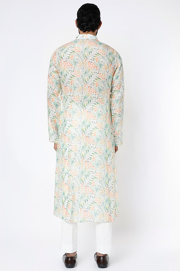 White Kurta With Multi-Colored Print by Yashodhara Men at Pernia's Pop Up Shop