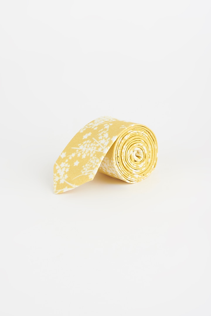 Yellow Cotton Slim Tie by Yashodhara Men at Pernia's Pop Up Shop